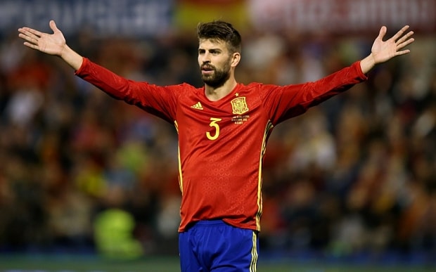javier-clemente-dukung-gerard-pique-untuk-pensiun
